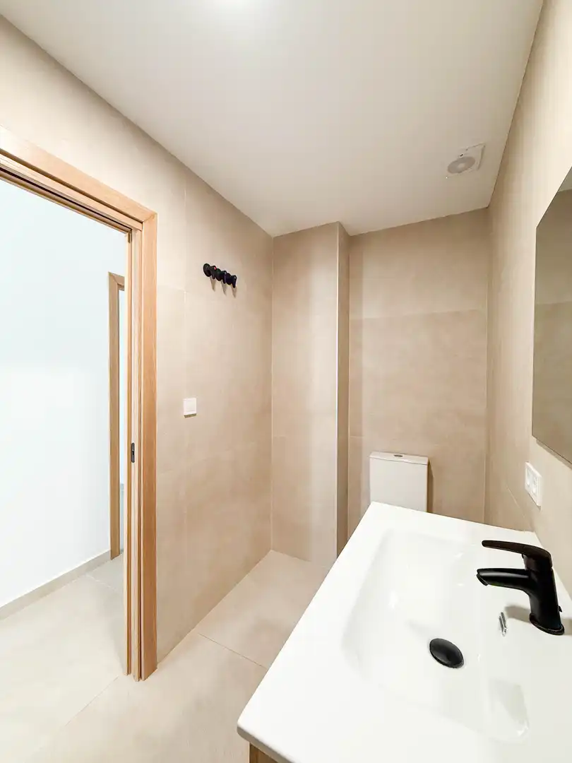 Bathroom of Ground floor for sale in Valencia  with Balcony