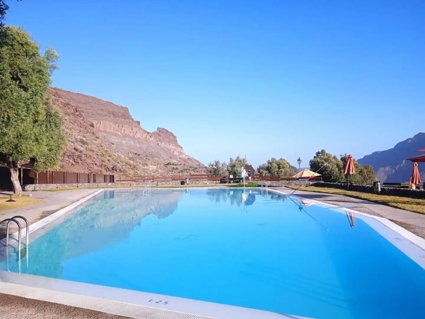 Piscina de Pis en venda en La Pola de Gordón 