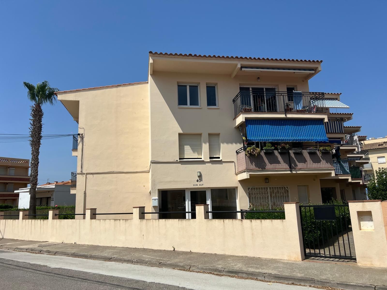 Exterior view of Apartment for sale in L'Estartit  with Air Conditioner and Furnished