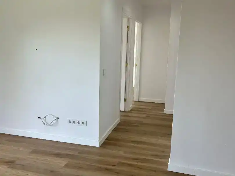 Piso en venta en Algeciras con Amueblado y Balcón