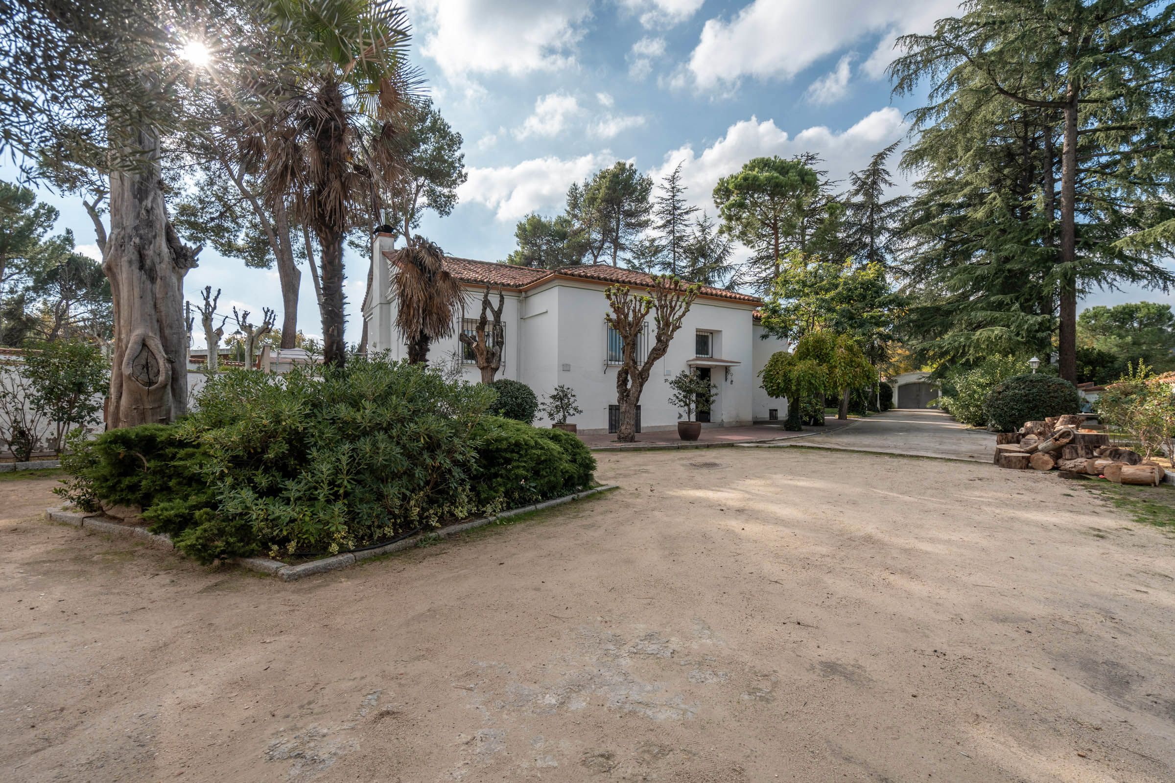 Exterior view of Residential for sale in  Madrid Capital