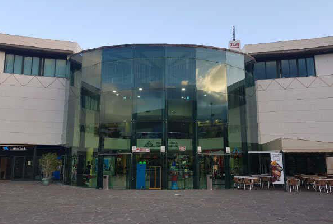 Local de alquiler en De Los Menceyes, Centro Comercial Punta Larga, 14, Las Caletillas - Punta Larga, Candelaria