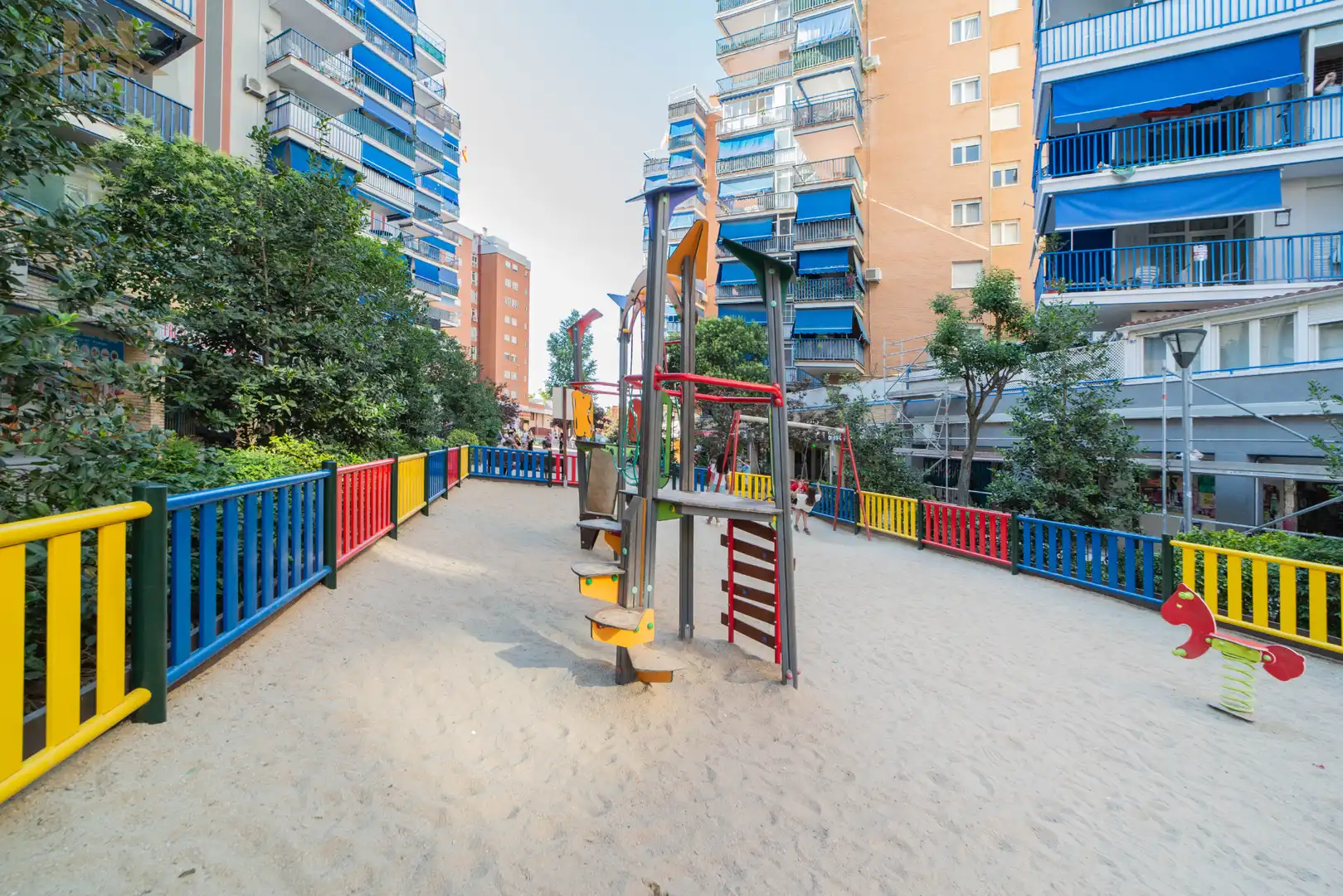 Vista exterior de Piso en venta en Fuenlabrada con Aire acondicionado, Calefacción y Parquet