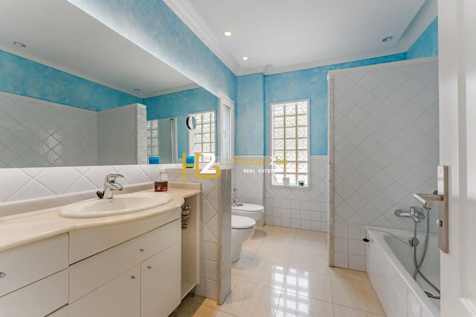 Houses for sale in Casco Urbano