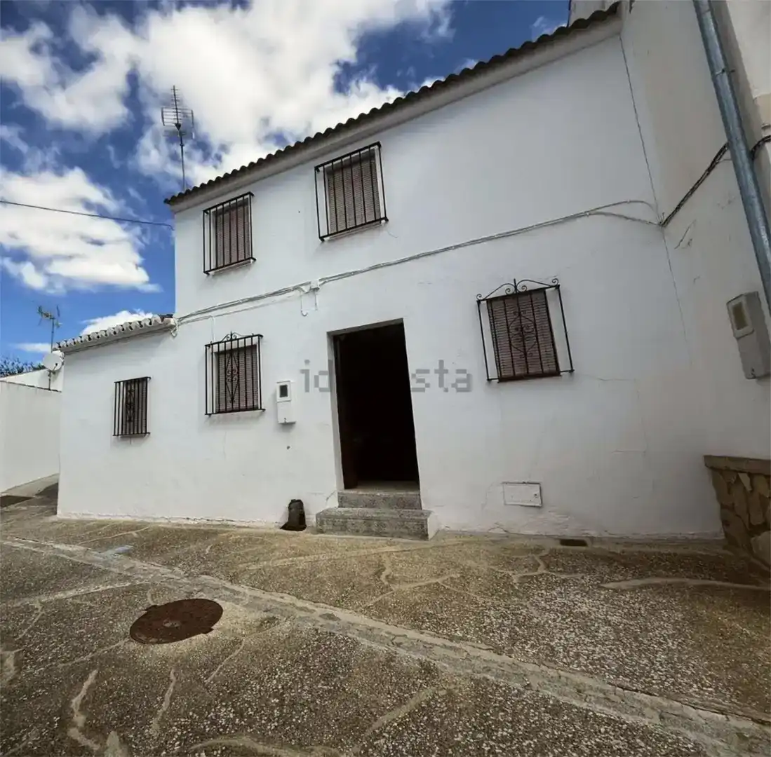 Vista exterior de Casa adosada en venda en Antequera