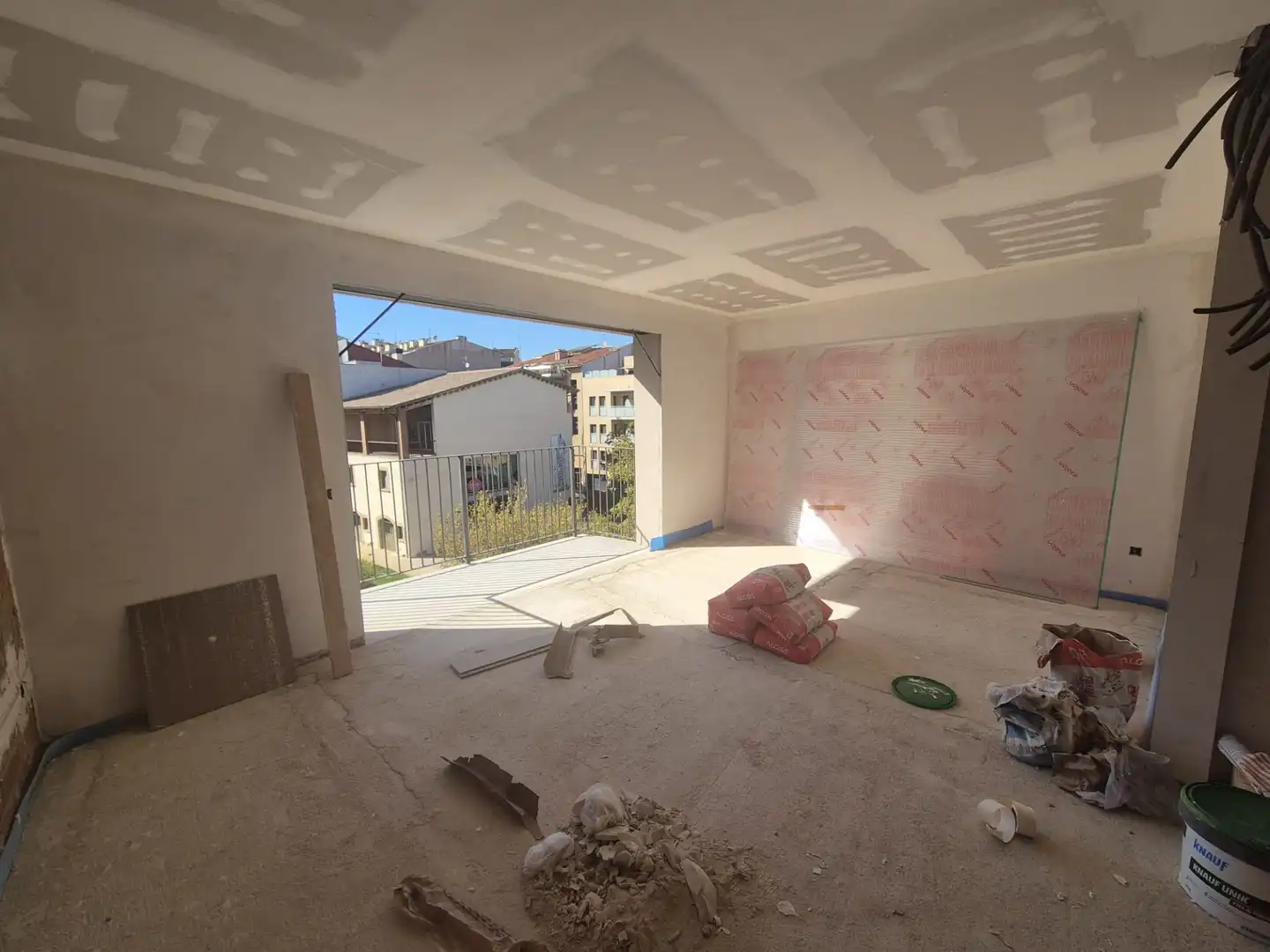 Dúplex con ascensor en venta en Carrer del Canigó, imagen 2