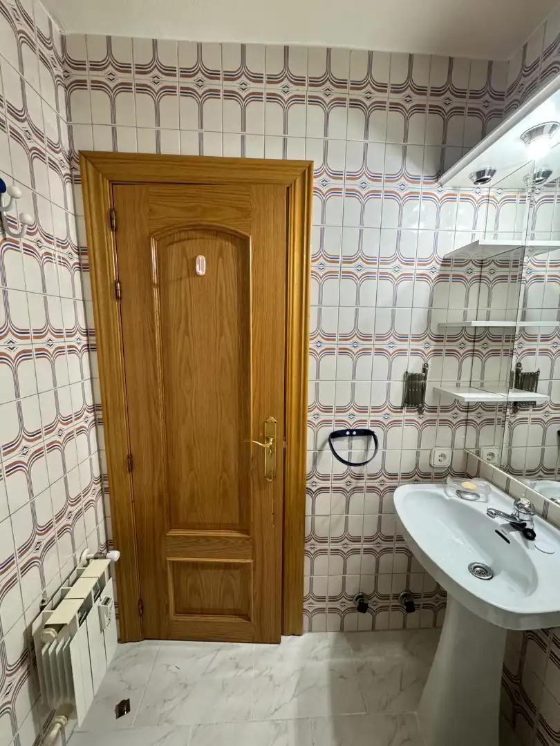 Bany de Pis en venda en Valladolid amb Calefacció, Parquet i Moblat