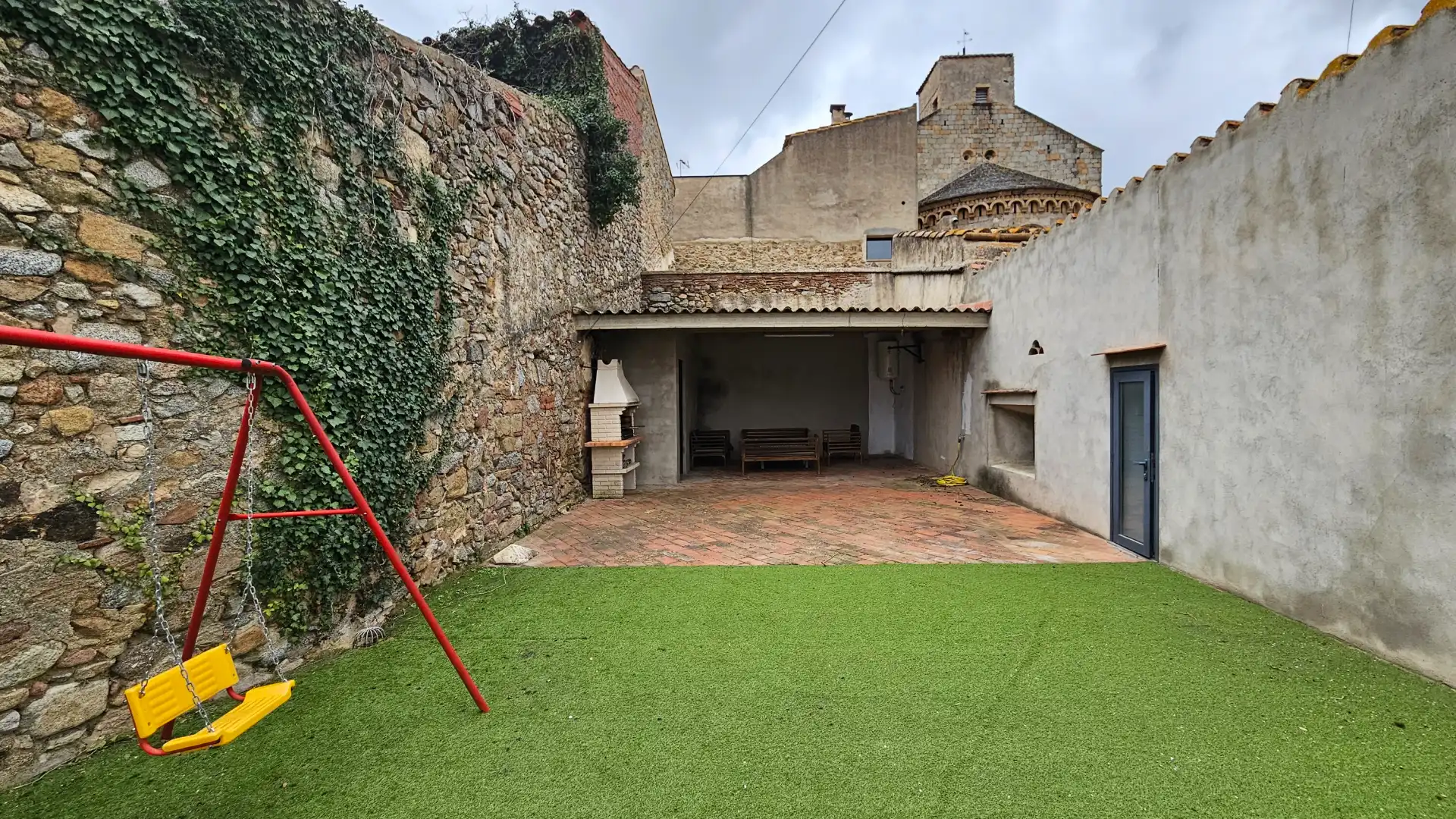Terraza de Finca rústica en venta en Agullana con Calefacción, Jardín privado y Parquet