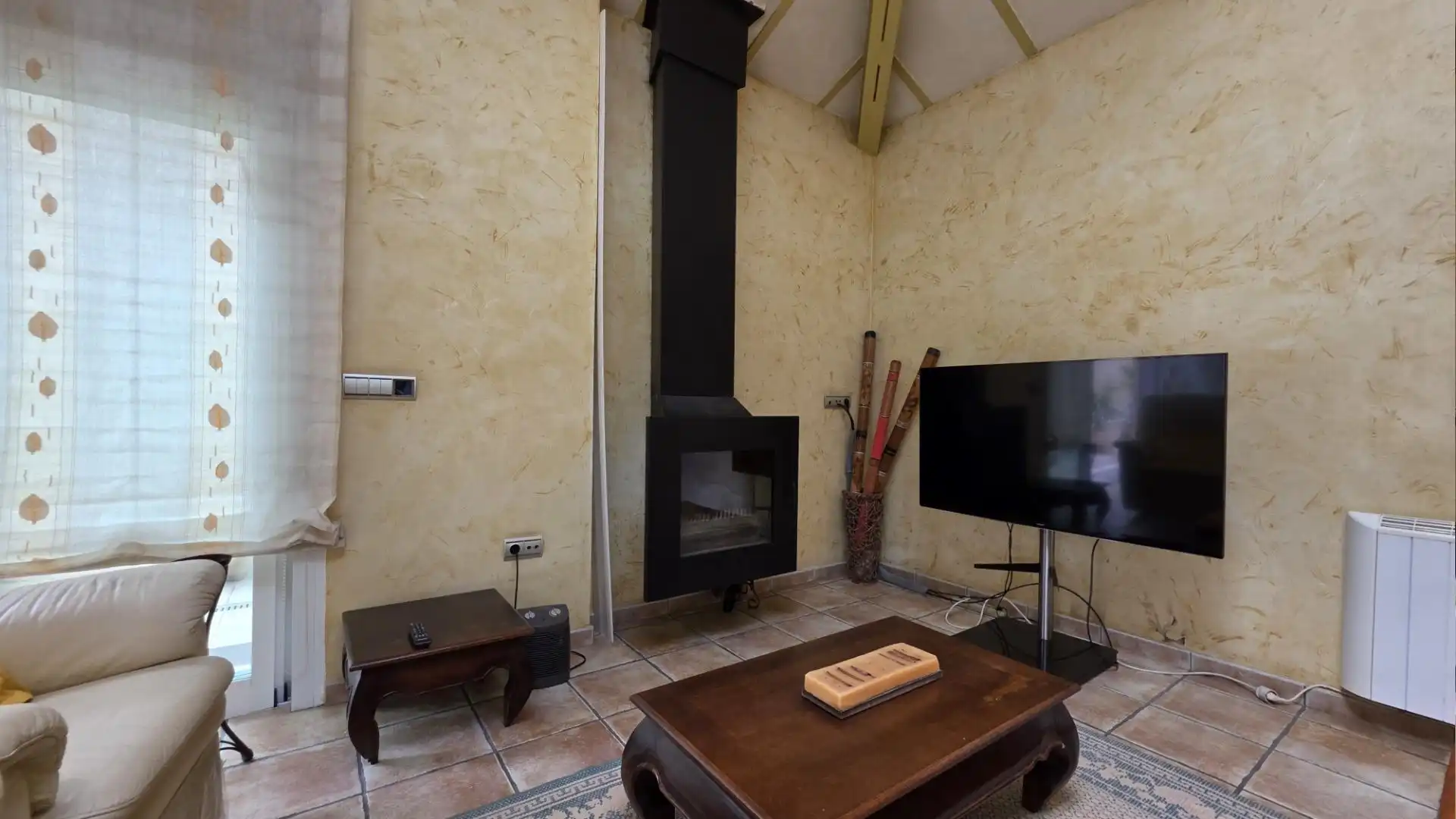 Living room of Houses for sale in Elche / Elx  with Air Conditioner, Private garden and Parquet flooring