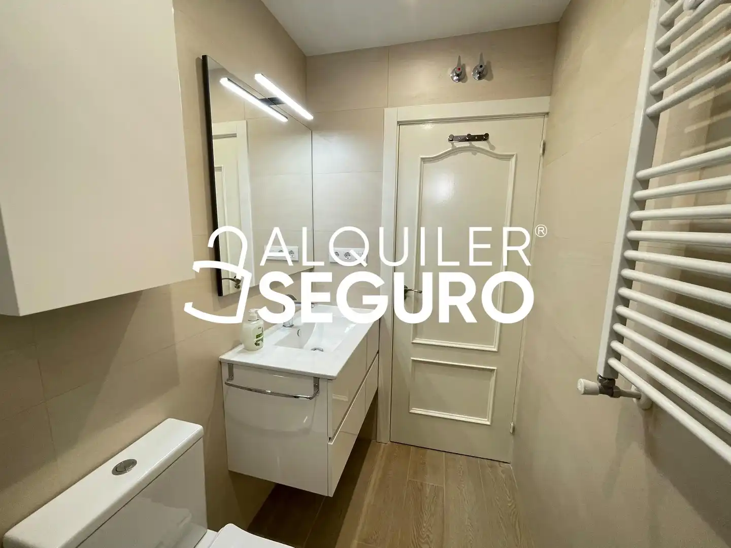 Wohnung zur Miete in de San Juan de Mata, Ciudad Universitaria