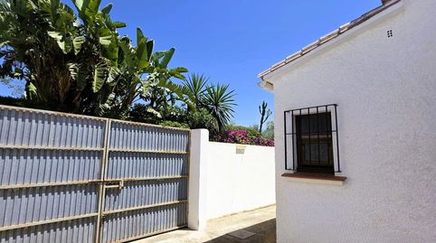 Foto 4 de Casa adosada en venta en Centro, Estepona