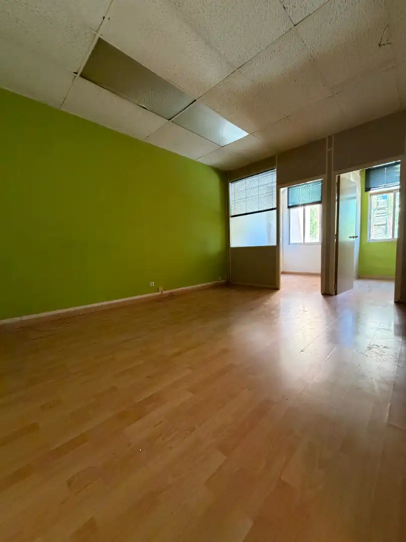 Gewerbefläche zum Verkauf in Calle de Luis de Hoyos Sainz, imagen 3