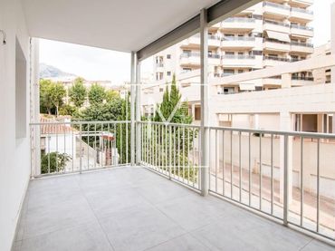 Apartamento con balcón en venta en Manzanera - Tosal