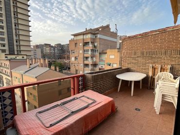 Flat with lift to rent in Plaza de San Lázaro