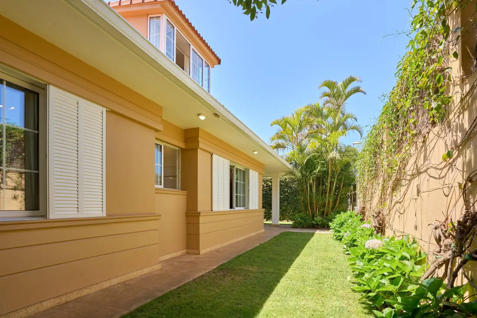 Vista exterior de Casa o chalet en venta en Santa Úrsula con Aire acondicionado, Calefacción y Jardín privado