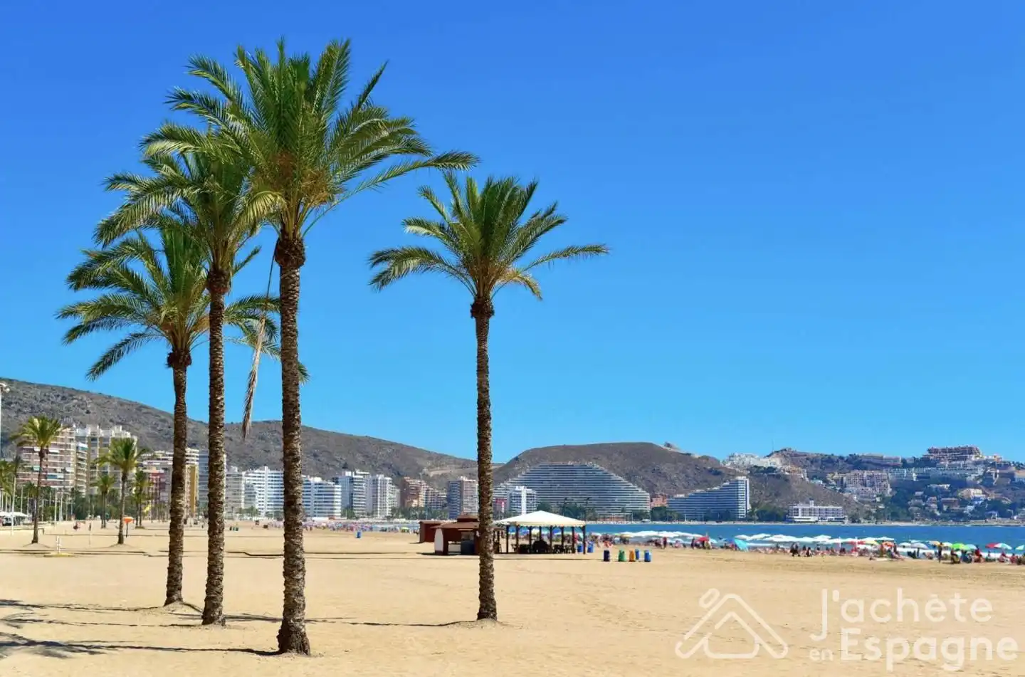 Exterior view of Apartments for sale in Cullera  with Air Conditioner, Terrace and Storage room