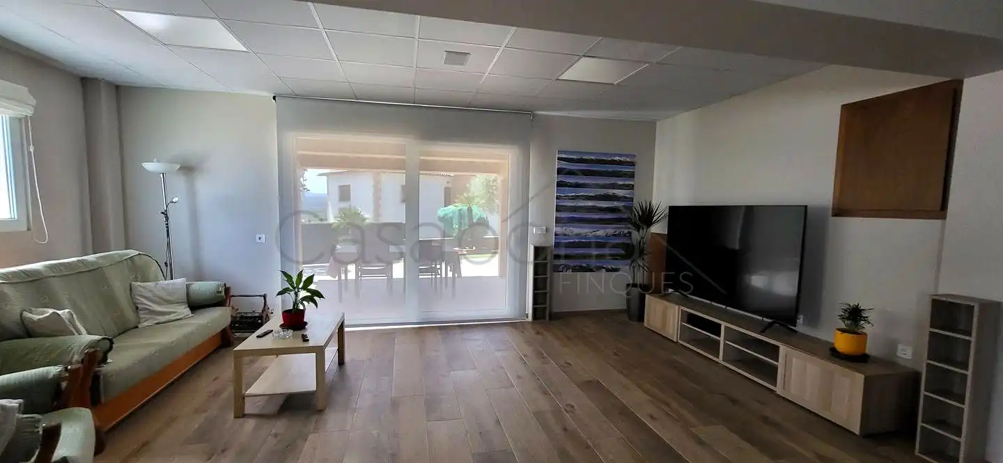 Sala de estar de Casa o chalet en venta en Olost con Jardín privado, Terraza y Piscina
