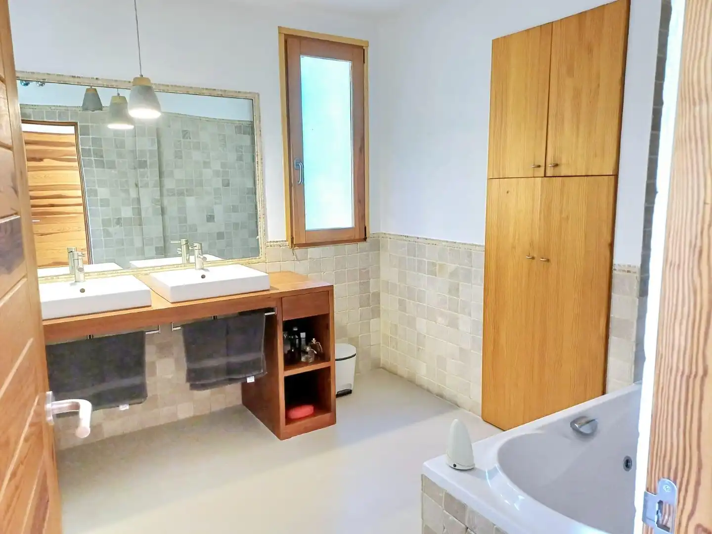 Bathroom of Houses for sale in Galapagar  with Heating, Private garden and Terrace