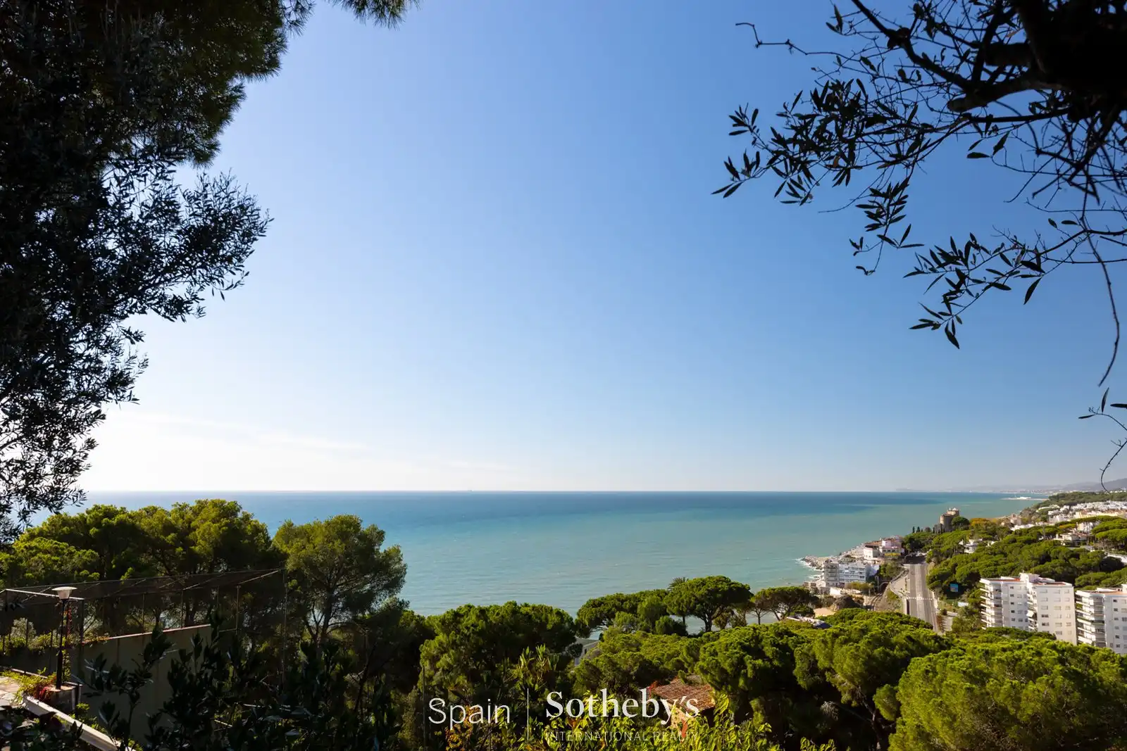 Casa con piscina en venta en Enric Morera, imagen 18