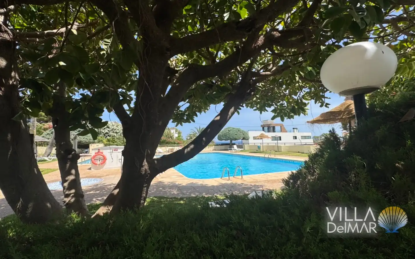 Piscina de Apartament en venda en Calpe / Calp amb Aire condicionat, Calefacció i Terrassa