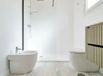 Bathroom of Attic for sale in Sanlúcar de Barrameda  with Air Conditioner, Heating and Private garden