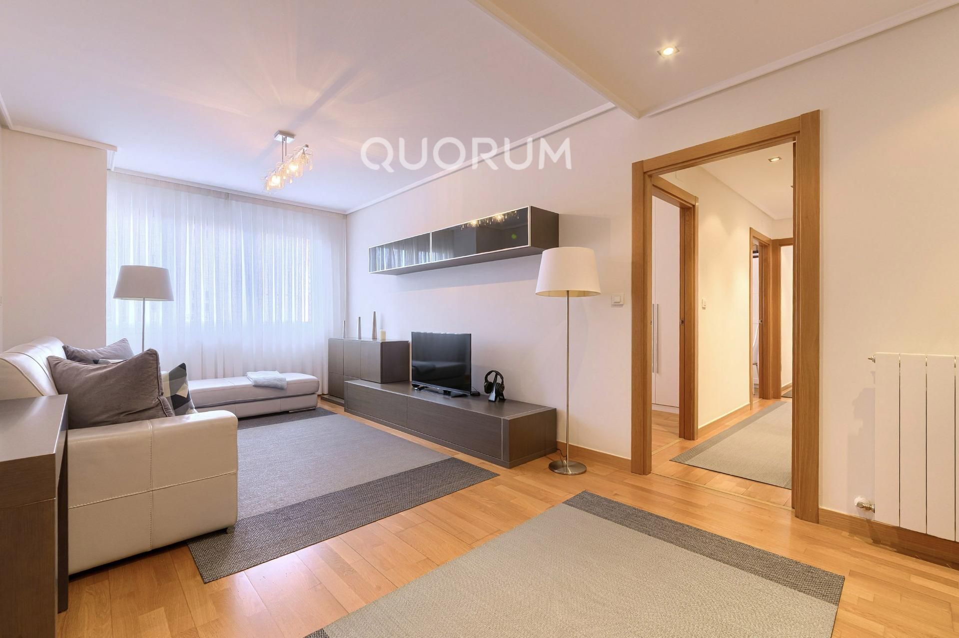 Sala de estar de Piso en venta en Barakaldo  con Calefacción, Trastero y Balcón