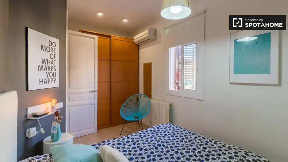 Flat for rent in Sants-Badal