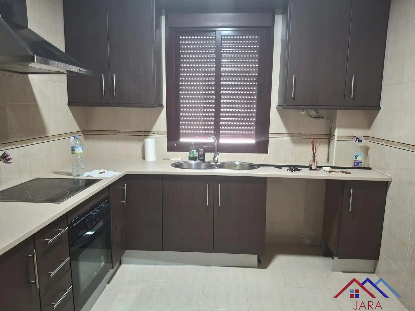 Kitchen of Flat for rent in El Cuervo de Sevilla  with Furnished