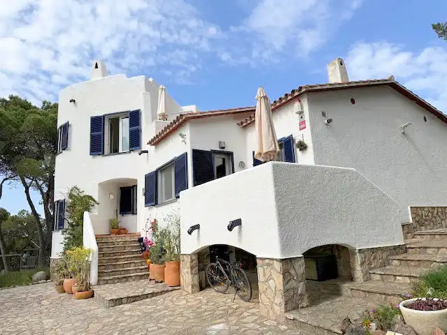 Außenansicht von Haus oder Chalet zum Verkauf in L'Escala mit Heizung, Privatgarten und Terrasse