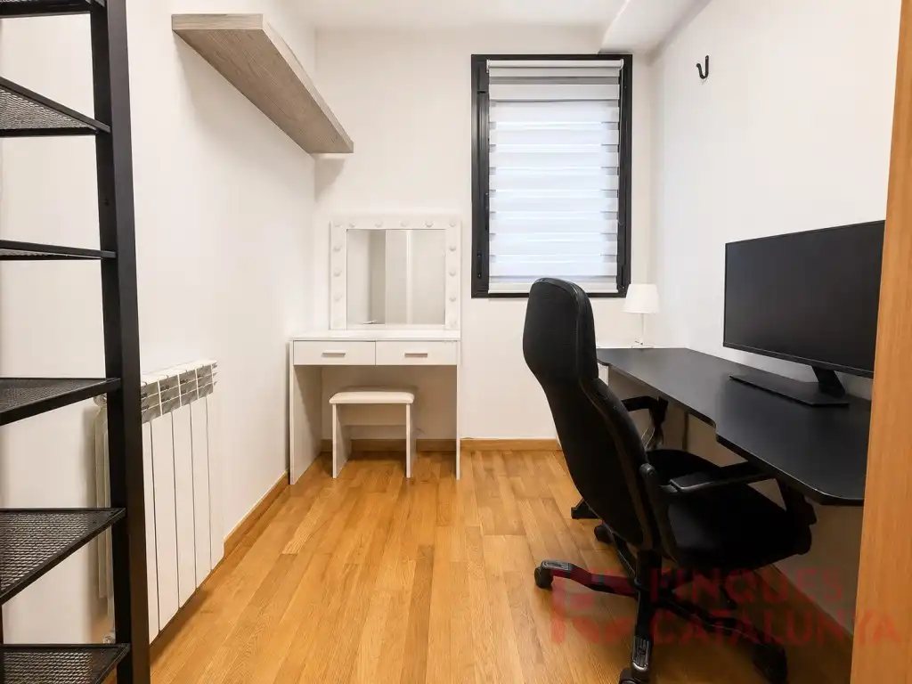 Piso en venta en Girona con Aire acondicionado y Calefacción