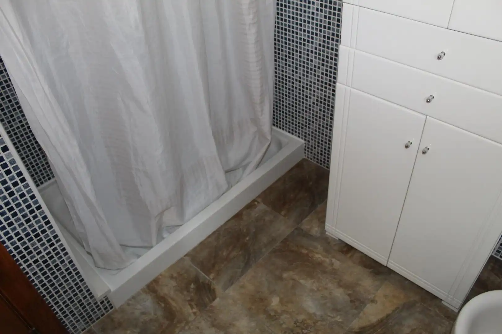Badezimmer von Maisonette zur Miete in Oliva mit Klimaanlage, Terrasse und Möbliert