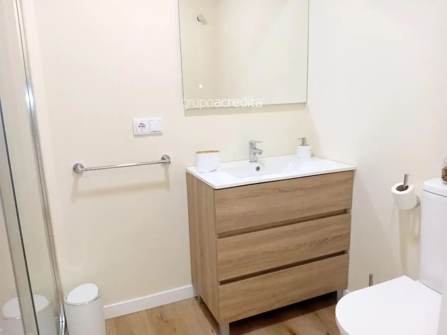 Flat for sale in Rosalía de Castro, 47, Ensanche - Sar