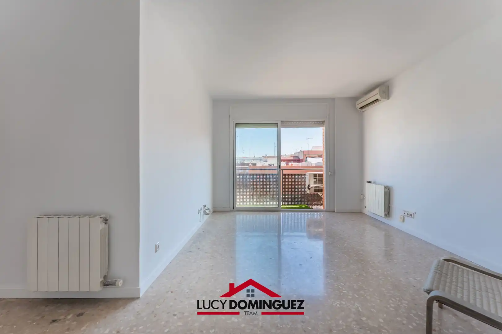 Wohnzimmer von Maisonette zum Verkauf in Mataró mit Klimaanlage, Heizung und Terrasse