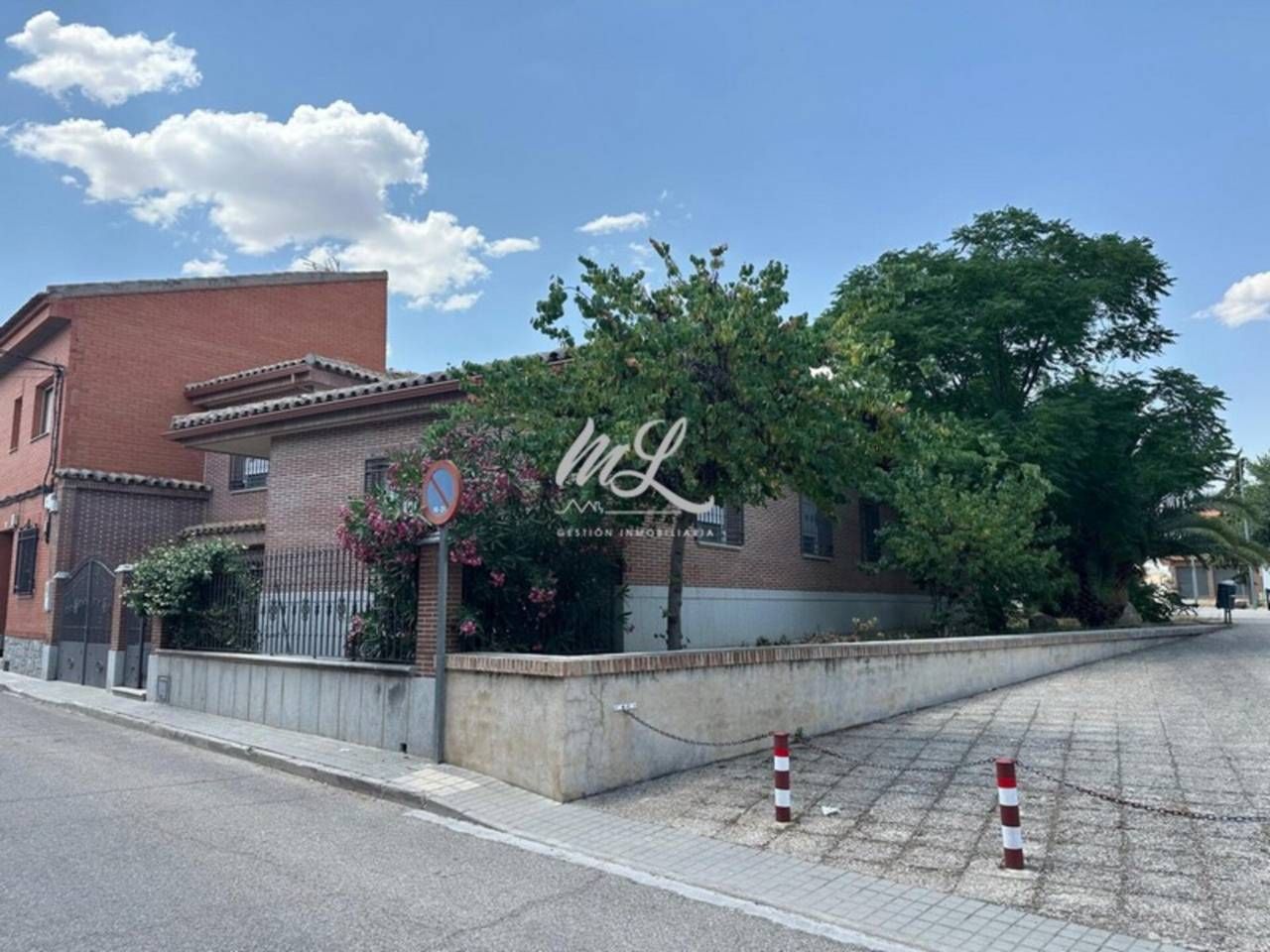 Exterior view of Single-family semi-detached for sale in Sonseca  with Heating and Private garden