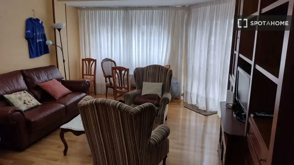 Living room of Apartments for share in Bilbao   with Air Conditioner, Terrace and Furnished