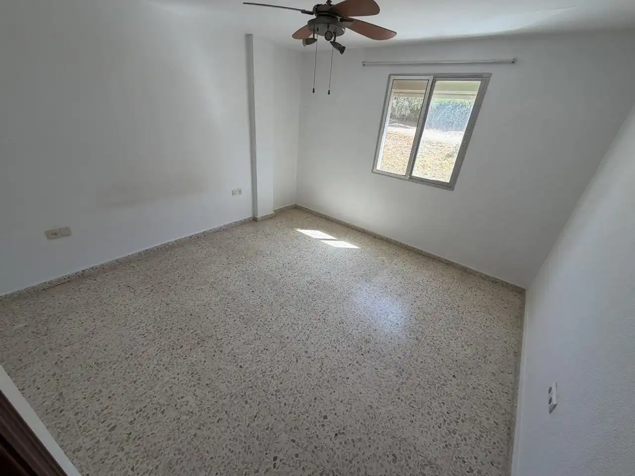Habitación de Casa o chalet en venta en Málaga con Trastero