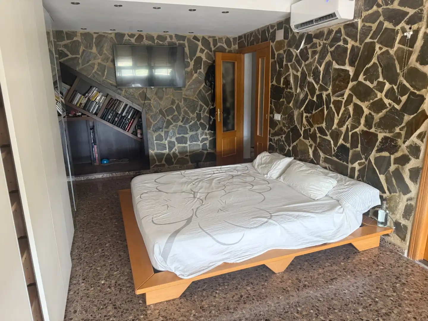 Habitación de Ático en venta en Carlet con Aire acondicionado, Terraza y Trastero