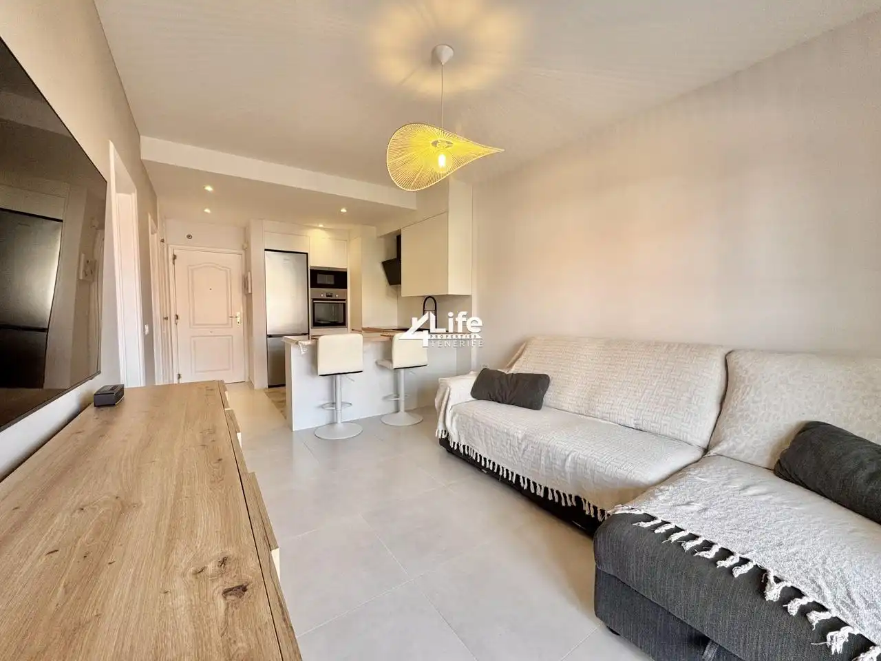 Apartment with pool for sale in Calle Odisea, imagen 7