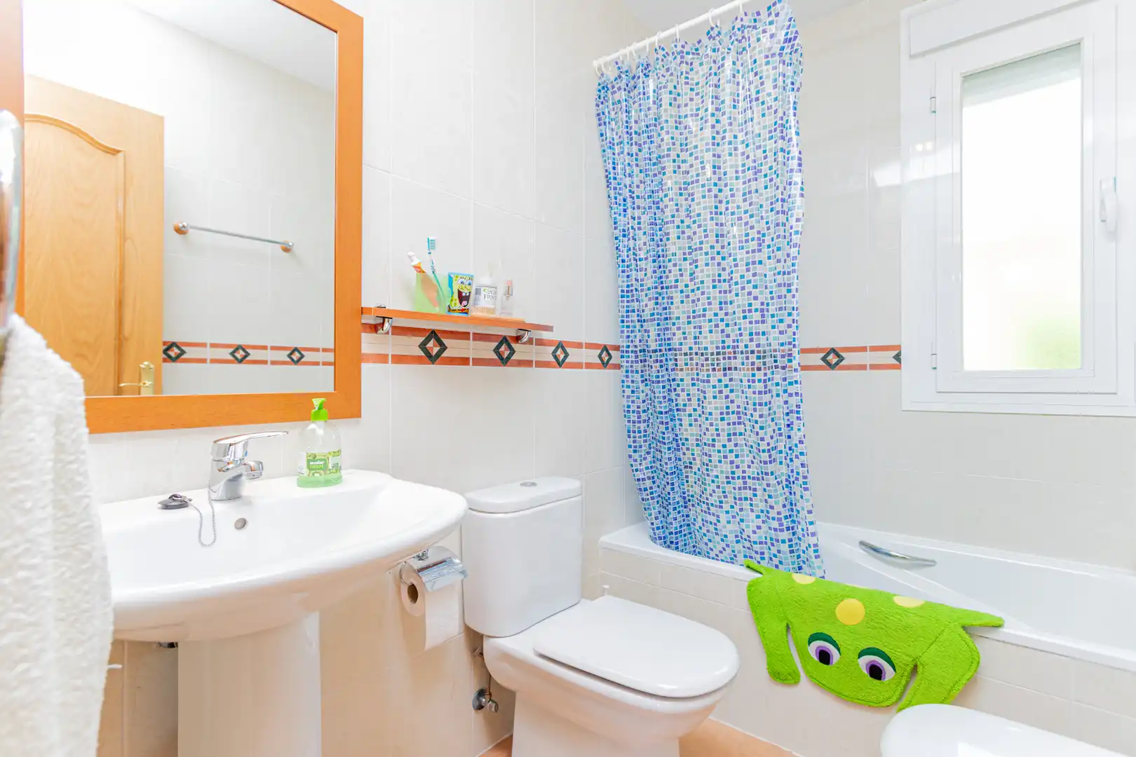 Bathroom of Detached homes for sale in Moralzarzal  with Heating, Furnished and Oven