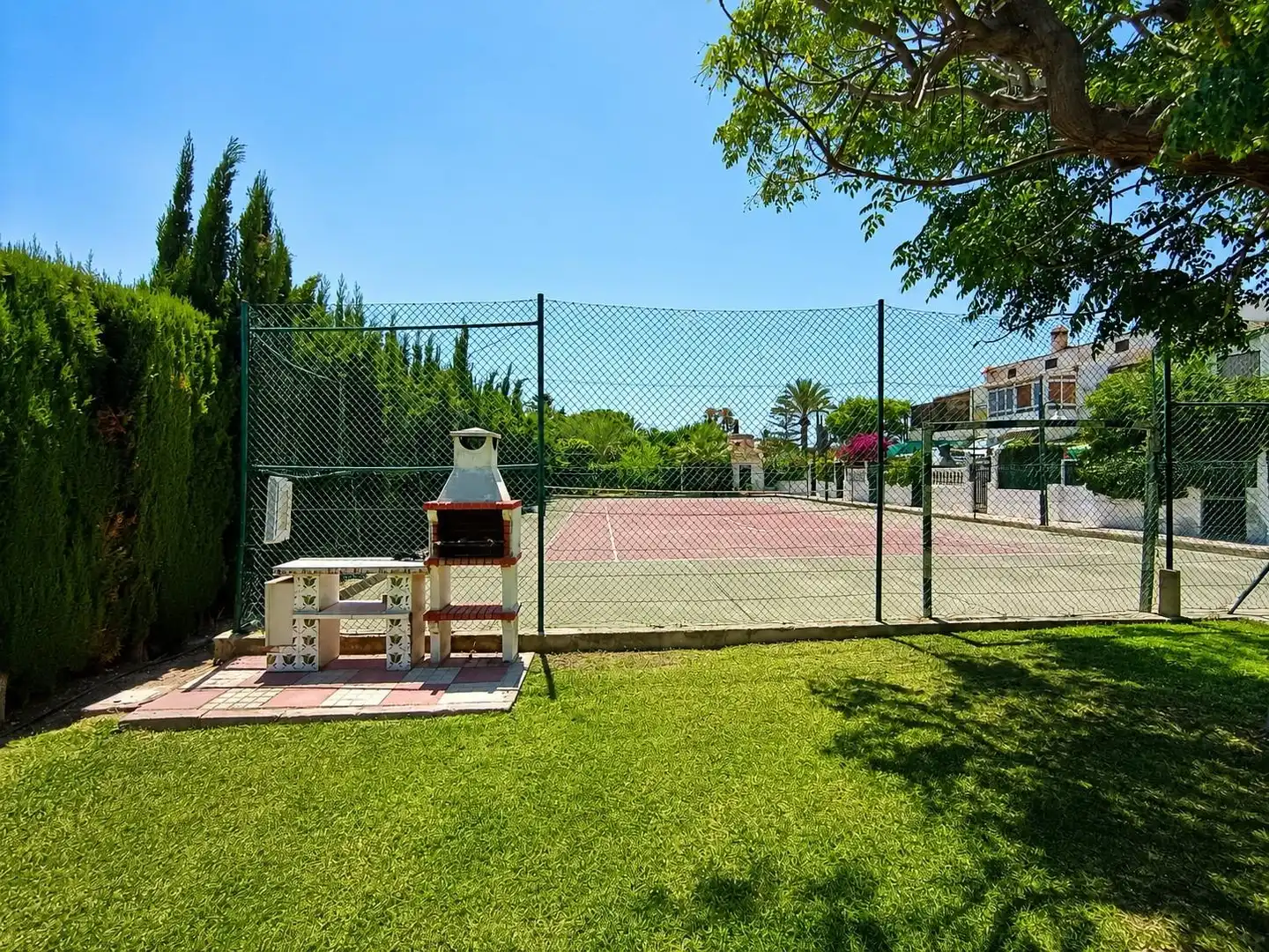Jardí de Casa o xalet en venda en El Campello amb Aire condicionat, Jardí privat i Terrassa