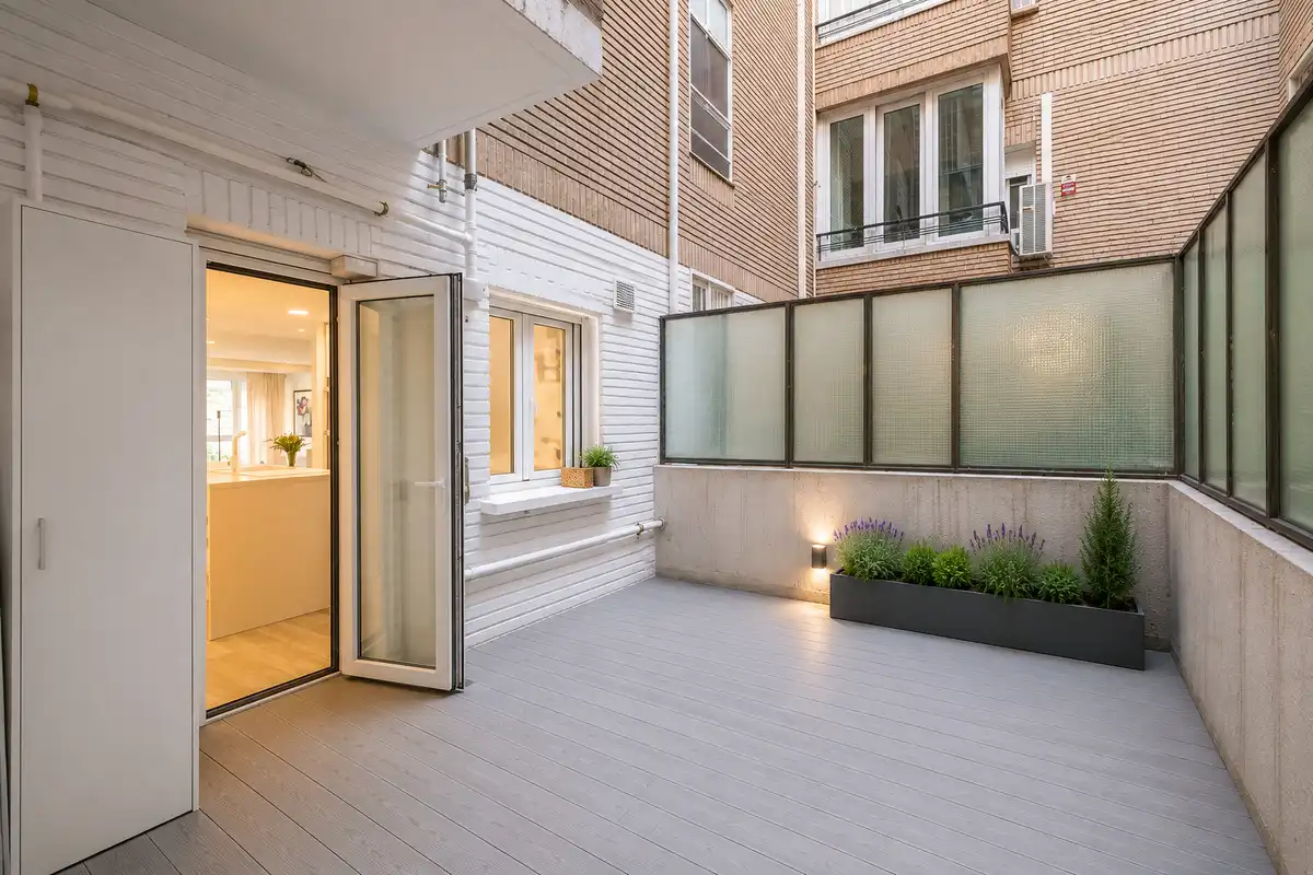 Flat with lift for sale in Calle del Doctor Esquerdo, imagen 24