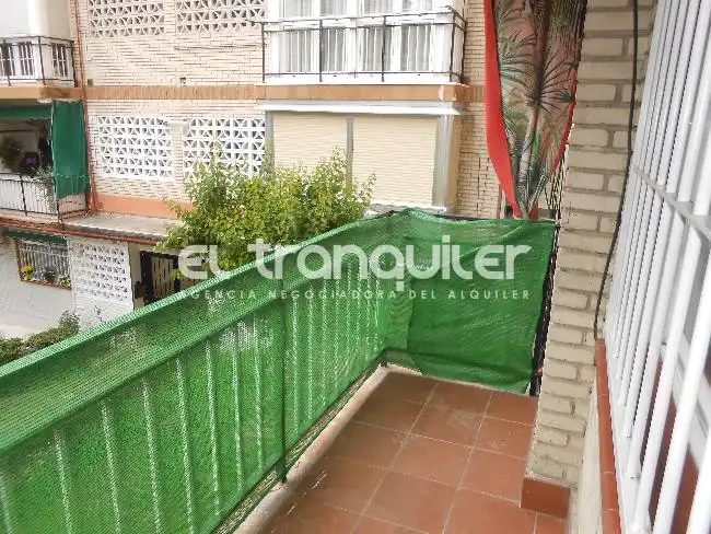 Terrassa de Pis de lloguer en Madrid amb Terrassa, Moblat i Rentadora