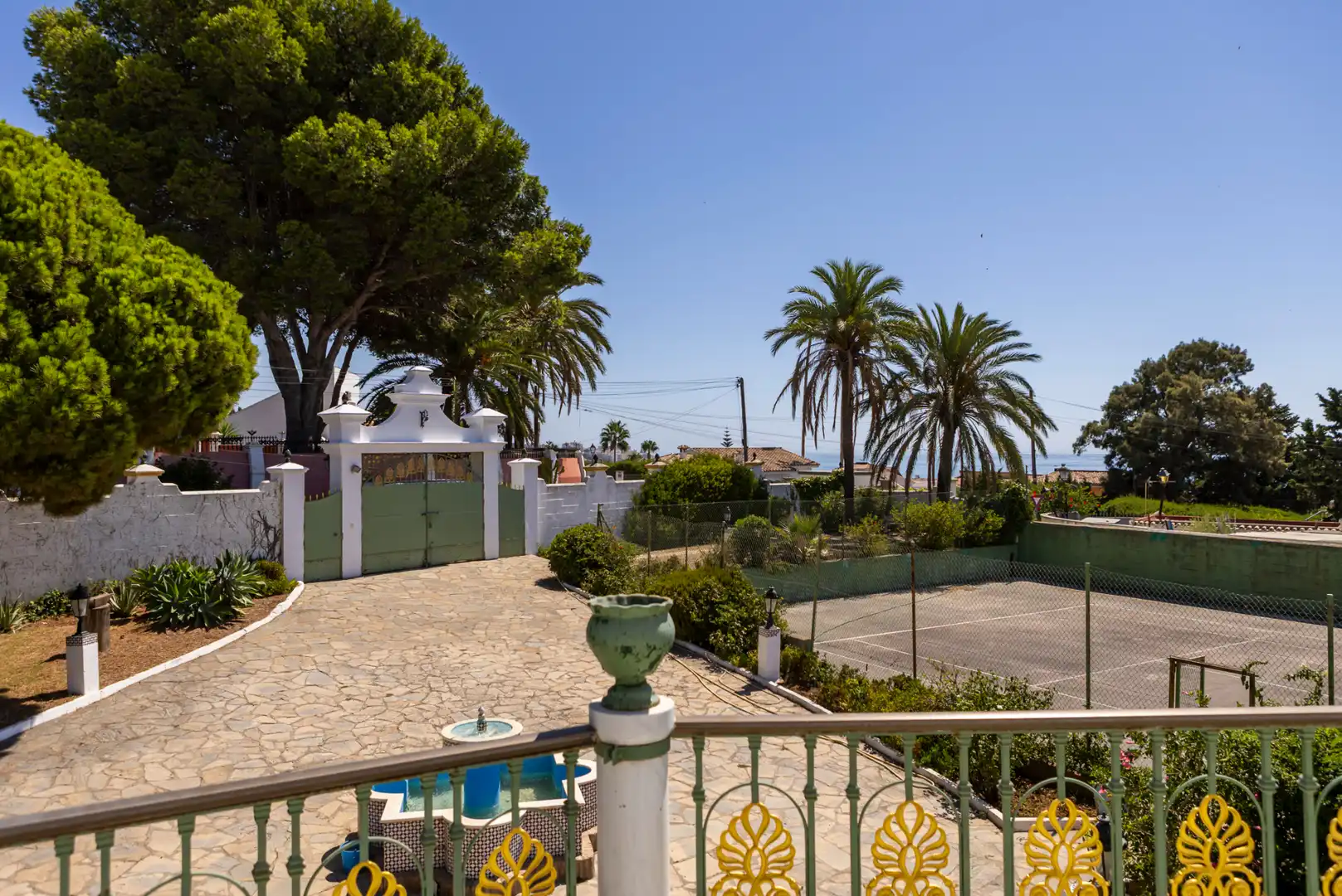 Chalet con terraza en venta en Calle de la Tierra, imagen 28