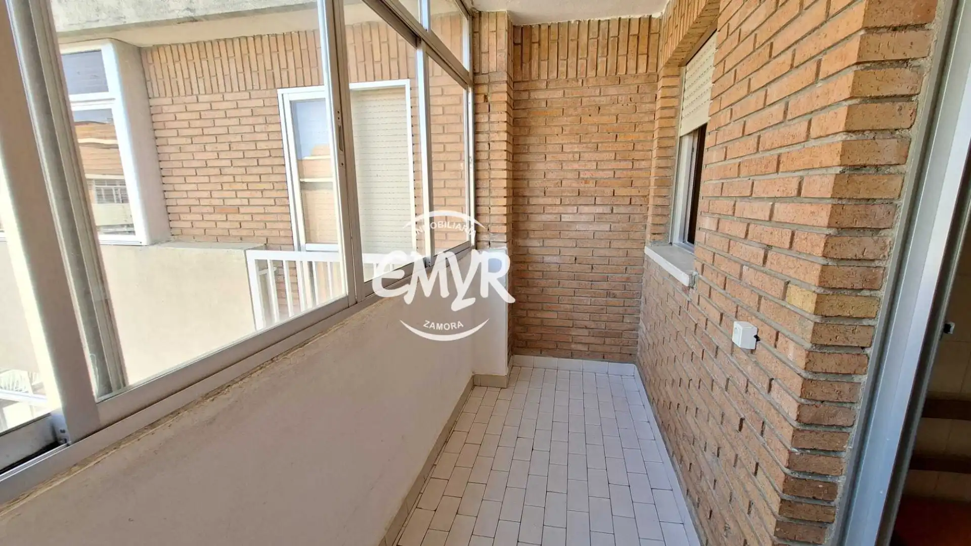 Balcony of Flat for sale in Zamora Capital   with Heating, Parquet flooring and Terrace