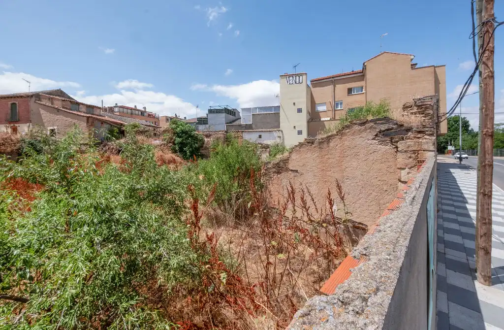 Oficina en venda a Avda Juan Pablo II, Tejares - Chamberí - Alcades