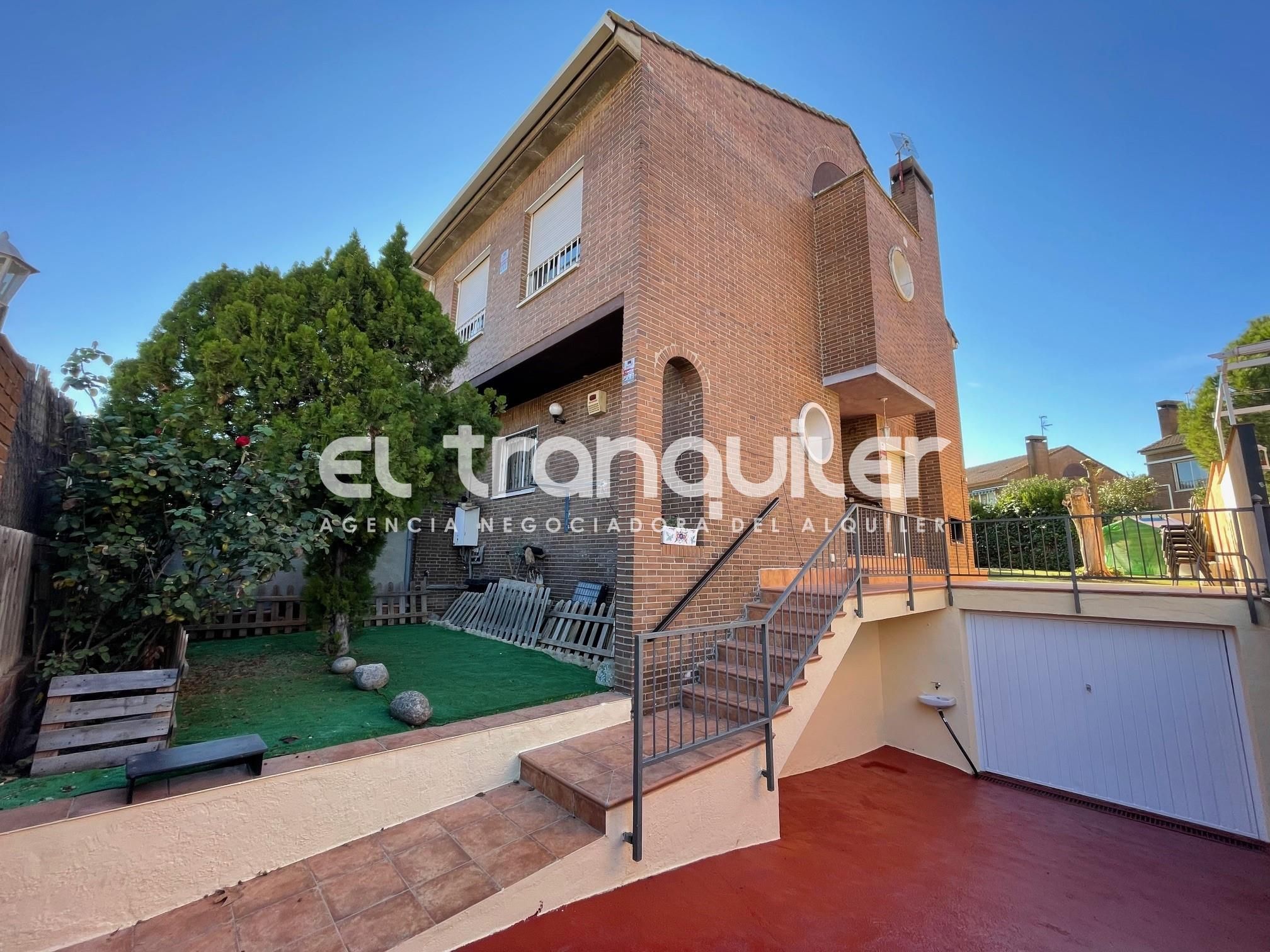 Vista exterior de Casa o xalet de lloguer en Arganda del Rey amb Aire condicionat, Jardí privat i Parquet