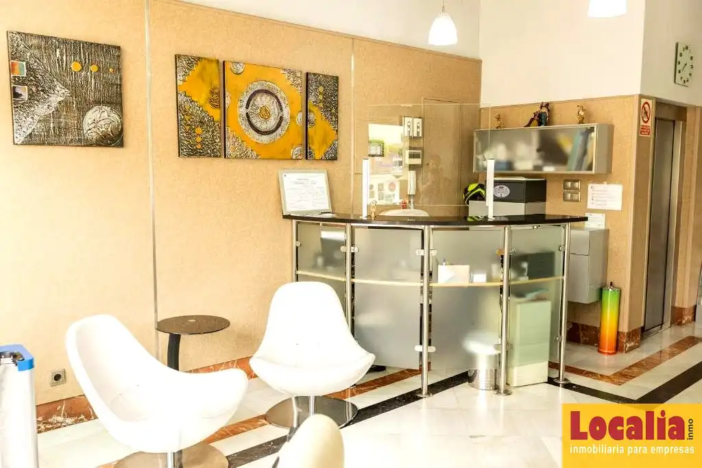 Edificio en venta en Torrelavega 