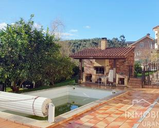 Swimming pool of House or chalet for sale in Bárcena de Cicero  with Terrace and Swimming Pool