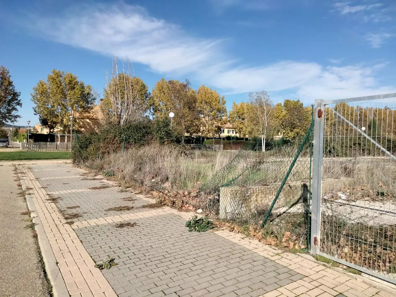Terreno residencial en venta en Avenida Miguel de Cervantes, imagen 4