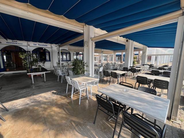 Local comercial en Alquiler en Les Botigues de Sitges